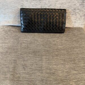 Bottega Veneta Intrecciato Black Leather Long Wallet